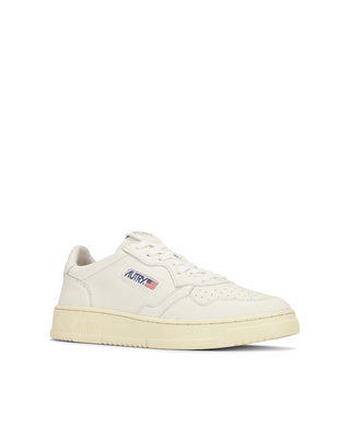 MEDALIST LOW SNEAKERS IN GOATSKIN COLOR WHITE - FEBE Clothing