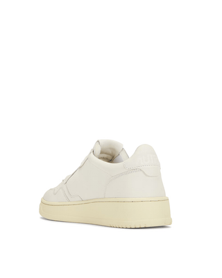 MEDALIST LOW SNEAKERS IN GOATSKIN COLOR WHITE - FEBE Clothing