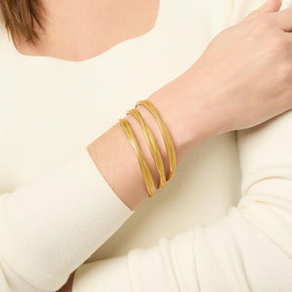 CHEVAL TWIST BANGLE - FEBE Clothing