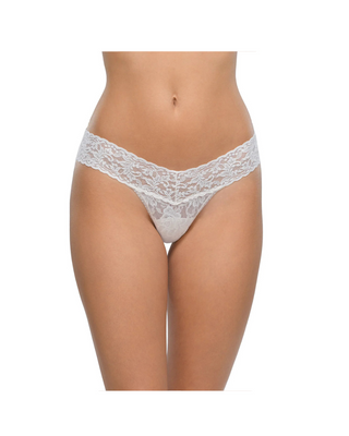 SIG LACE LOWRISE THONG WRAPPED