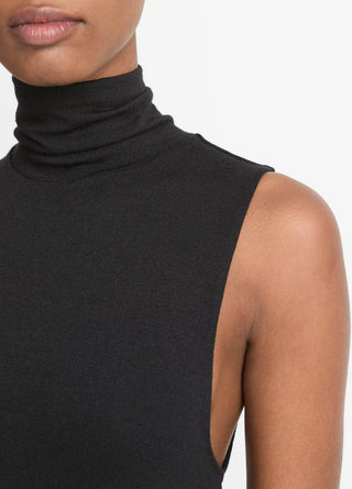 SLEEVELESS TURTLENECK DRESS W/ SIDE SLIT